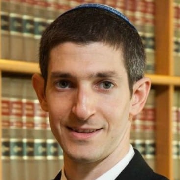 נועם מדאר